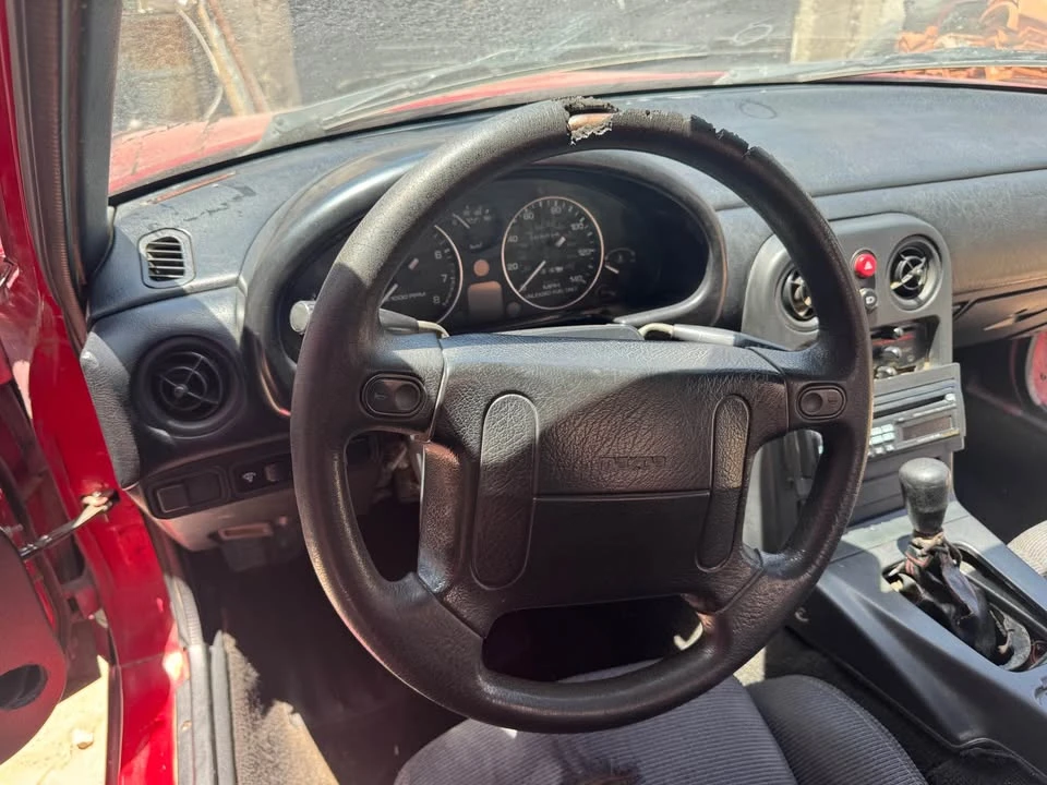 1991 Mazda NA MX-5 Miata - Image 13 of 16