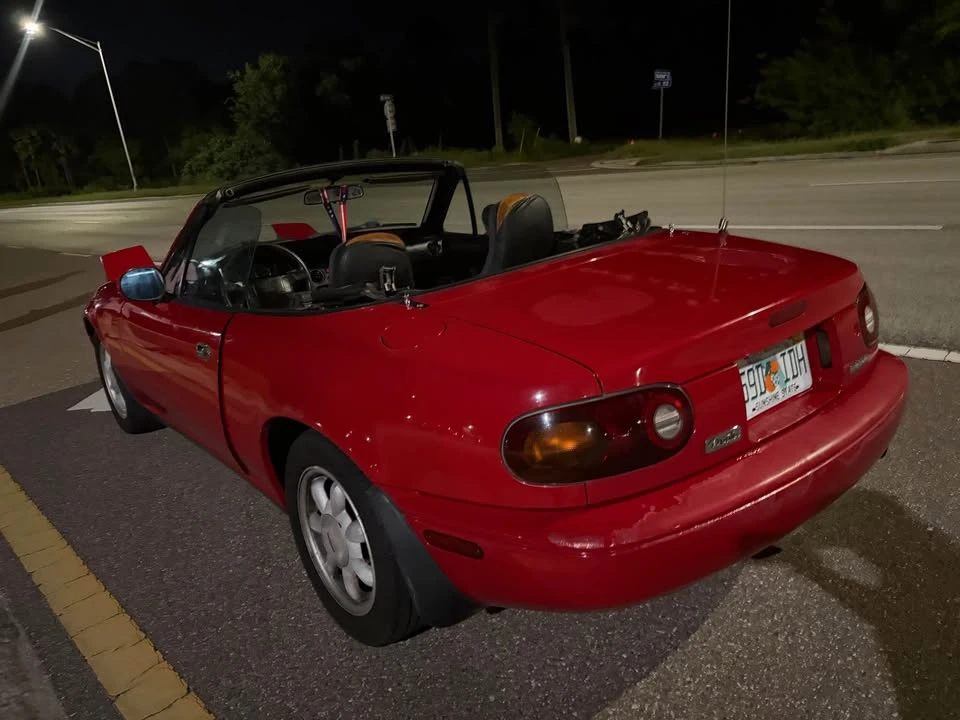 1991 Mazda NA MX-5 Miata - Image 3 of 10