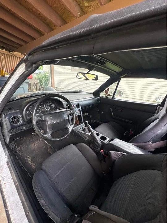 1991 Mazda NA MX-5 Miata - Image 4 of 6