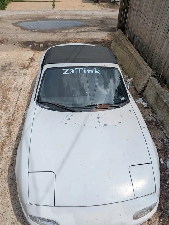 1991 Mazda NA MX-5 Miata - Image 9 of 10