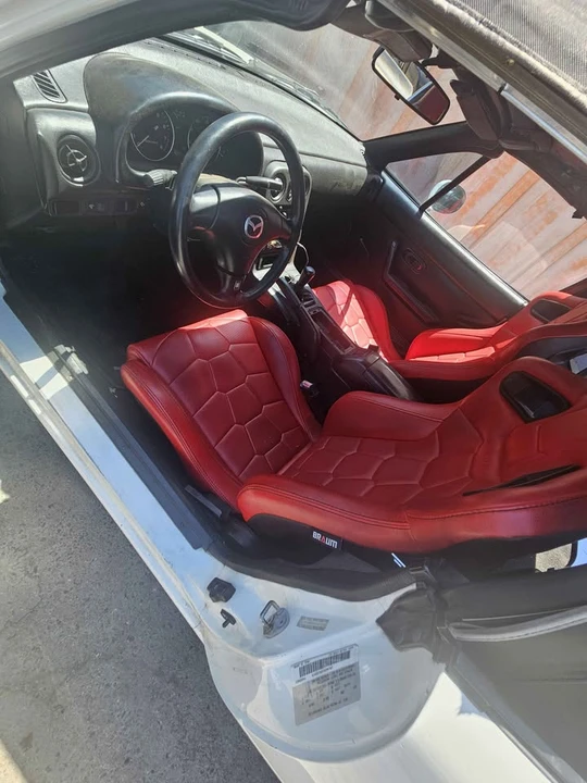 1991 Mazda NA MX-5 Miata - Image 6 of 6