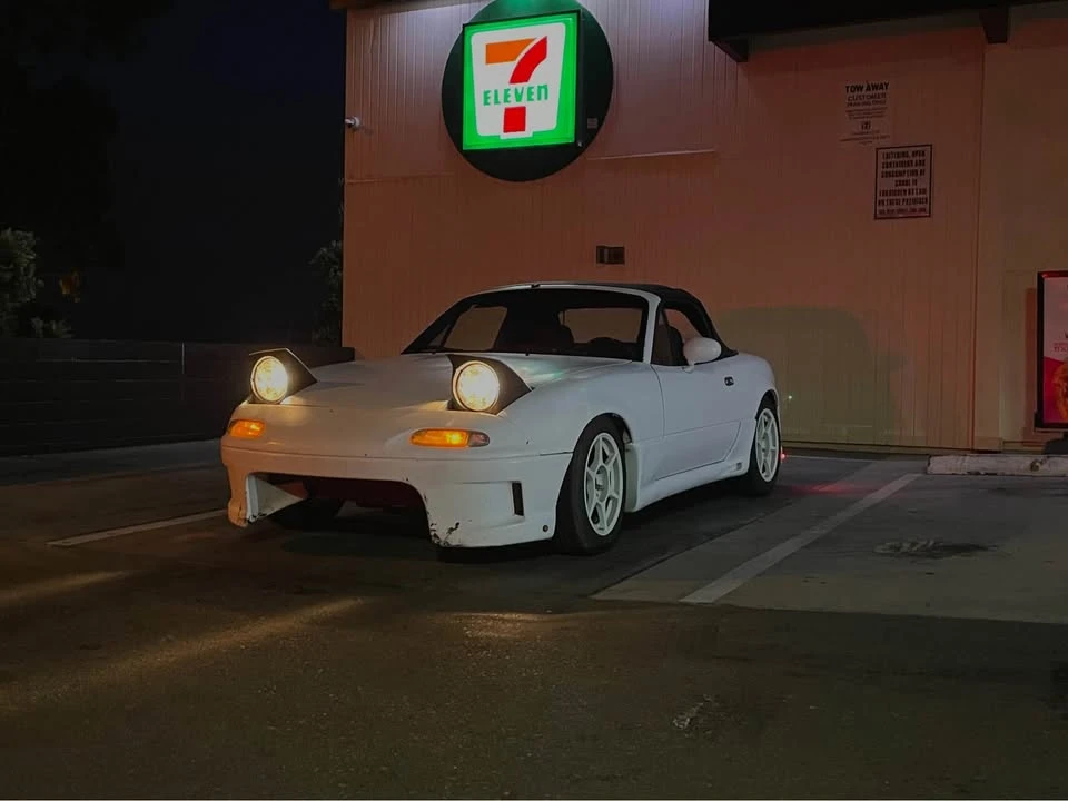 1991 Mazda NA MX-5 Miata - Image 6 of 6