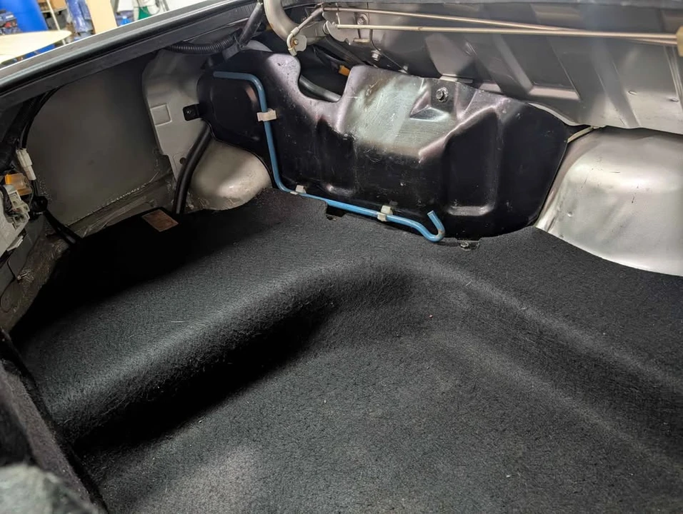 1991 Mazda NA MX-5 Miata - Image 8 of 10