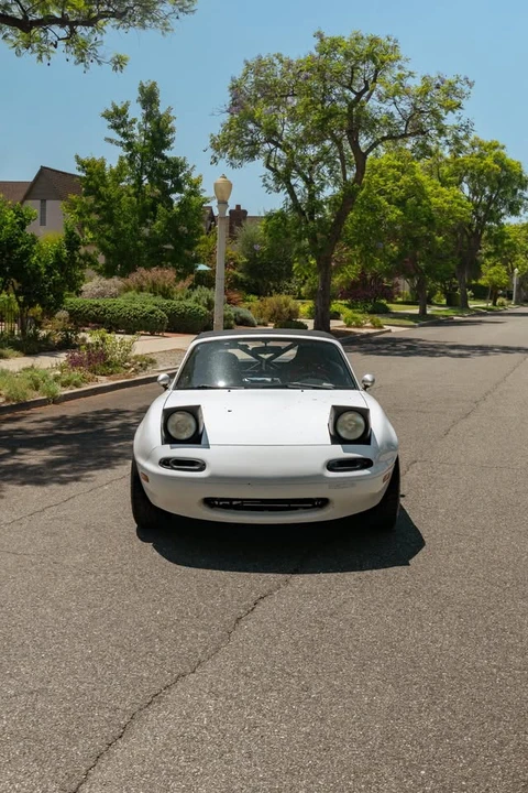 1991 Mazda NA MX-5 Miata - Image 2 of 12