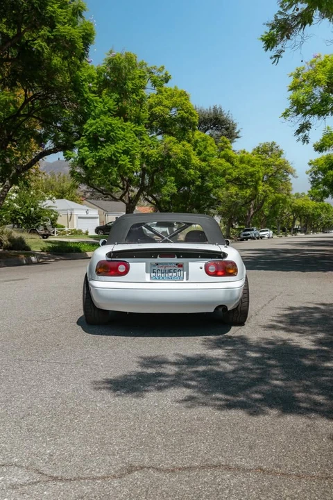 1991 Mazda NA MX-5 Miata - Image 8 of 12