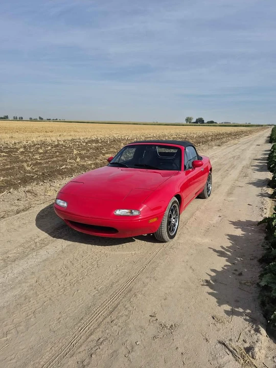 1991 Mazda NA MX-5 Miata - Image 2 of 20