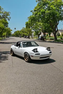 1991 Mazda MX-5 Convertible 2D