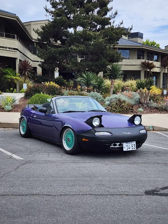 1991 Mazda NA MX-5 Miata - Image 5 of 9