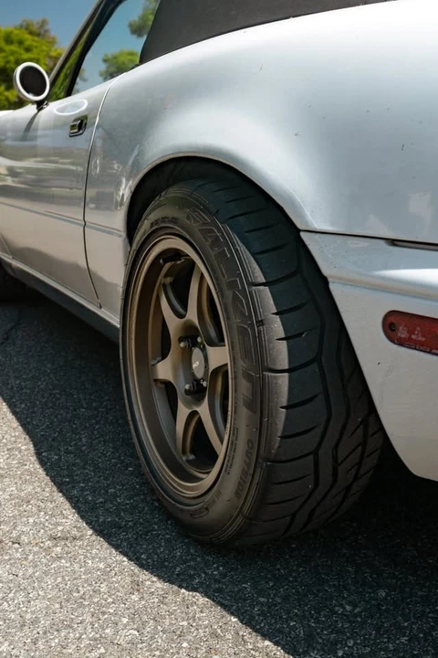 1991 Mazda NA MX-5 Miata - Image 5 of 12
