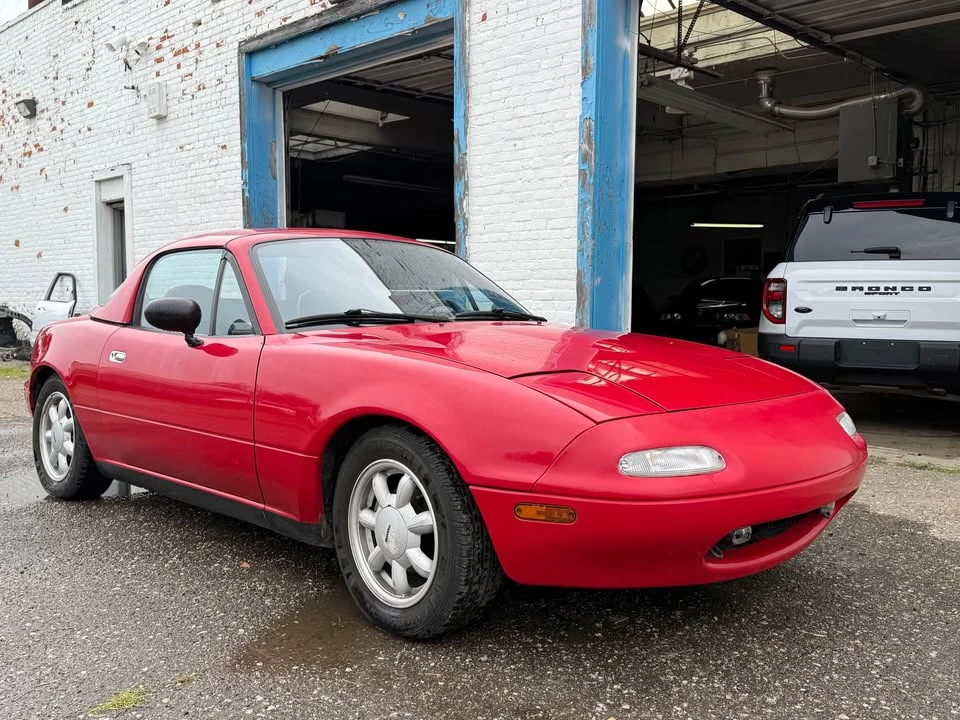 1991 Mazda NA MX-5 Miata - Image 3 of 9