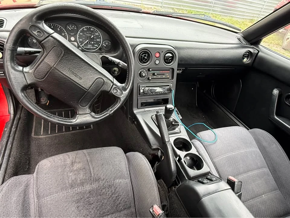 1991 Mazda NA MX-5 Miata - Image 6 of 9