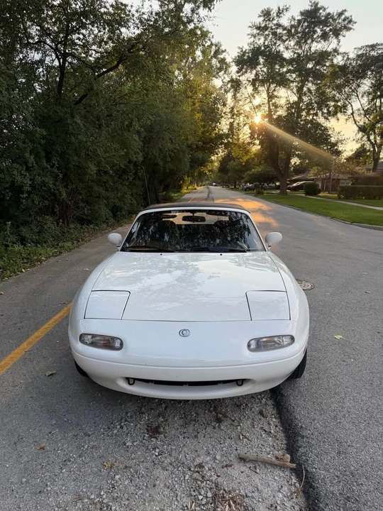 1991 Mazda NA MX-5 Miata - Image 3 of 12