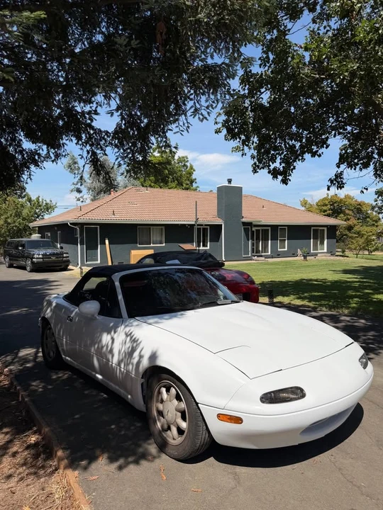 1991 Mazda NA MX-5 Miata - Image 2 of 7