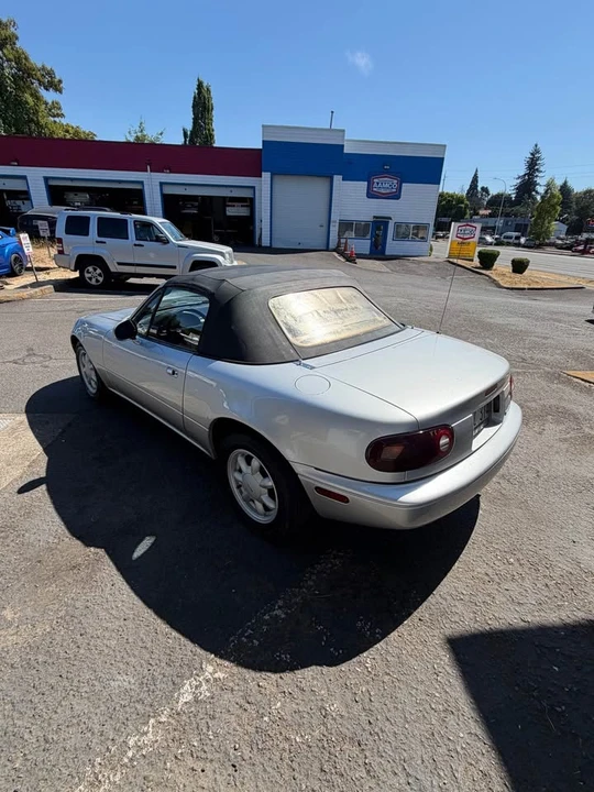 1991 Mazda NA MX-5 Miata - Image 6 of 14