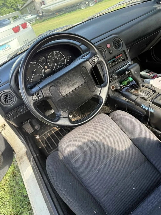 1991 Mazda NA MX-5 Miata - Image 19 of 19