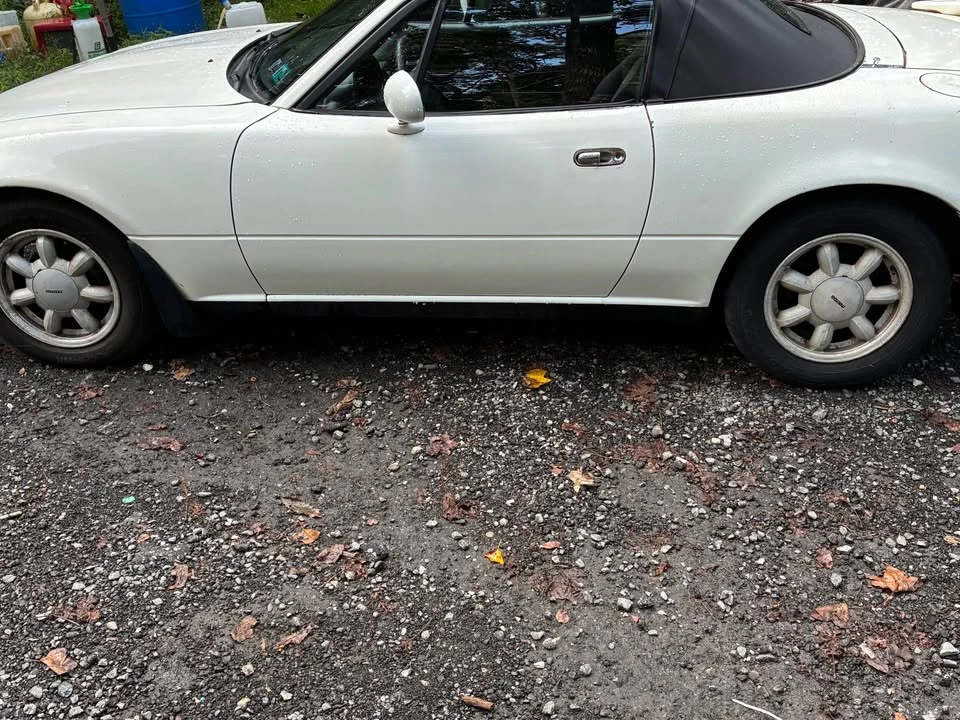 1991 Mazda NA MX-5 Miata - Image 3 of 8