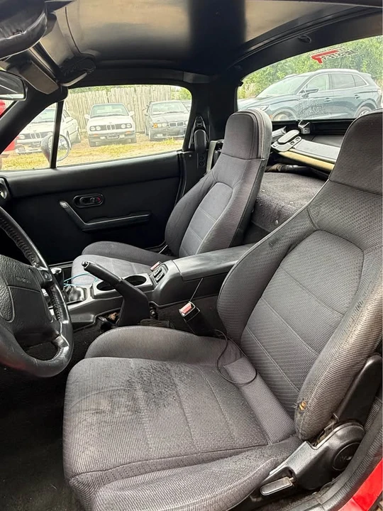 1991 Mazda NA MX-5 Miata - Image 7 of 9