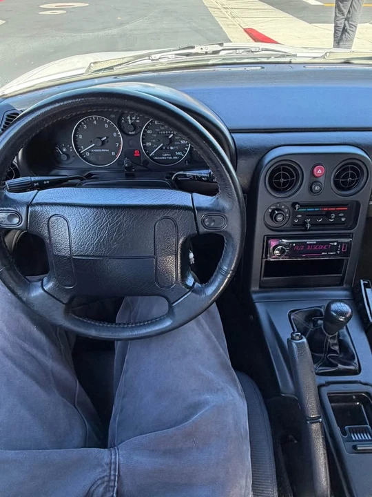 1991 Mazda NA MX-5 Miata - Image 8 of 15