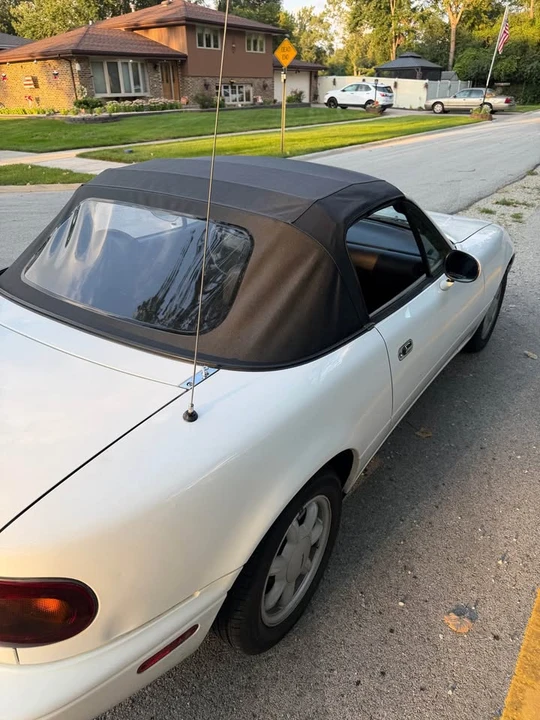 1991 Mazda NA MX-5 Miata - Image 7 of 12