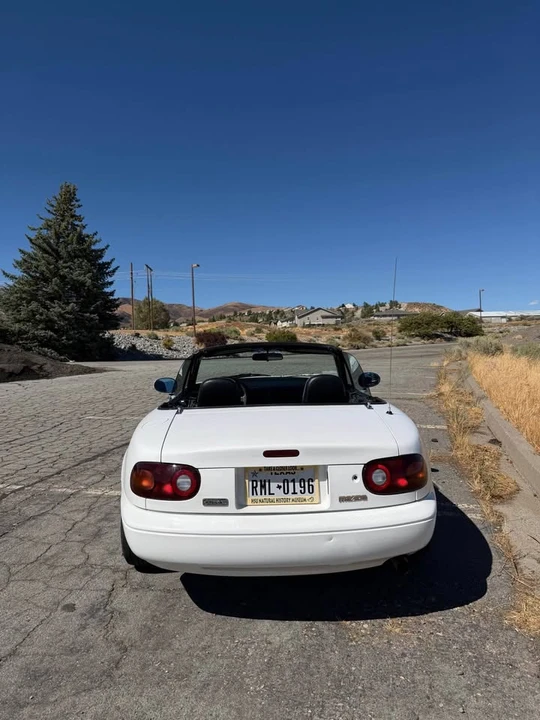 1991 Mazda NA MX-5 Miata - Image 12 of 15