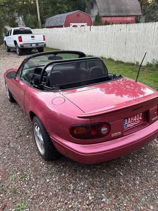 1991 Mazda NA MX-5 Miata - Image 2 of 5