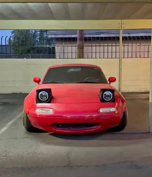 1991 Mazda MX-5 Convertible 2D