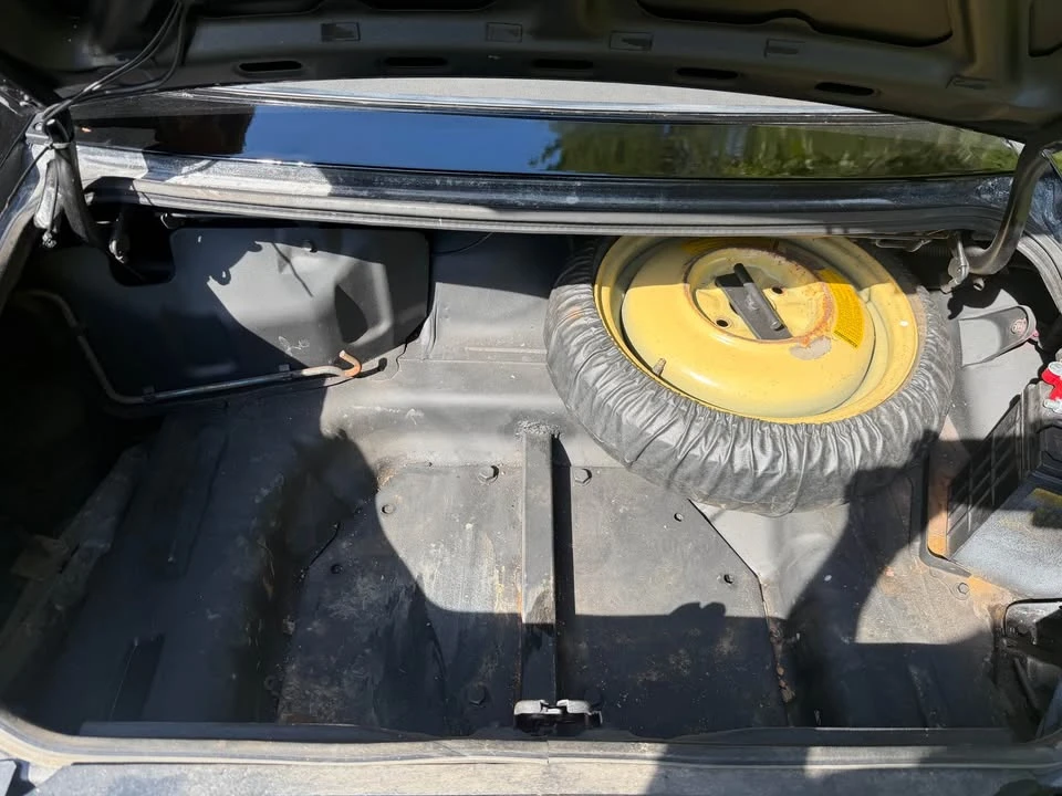 1991 Mazda NA MX-5 Miata - Image 9 of 12