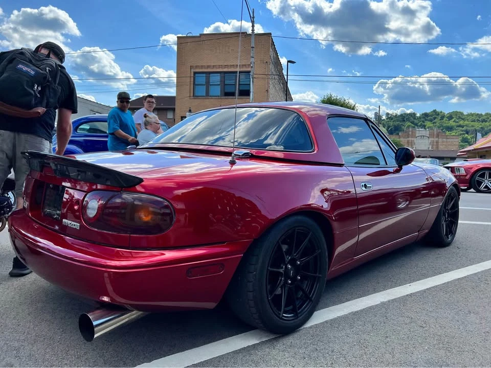 1991 Mazda NA MX-5 Miata - Image 3 of 8