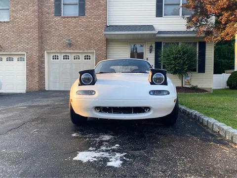 1991 Mazda MX-5 Convertible 2D