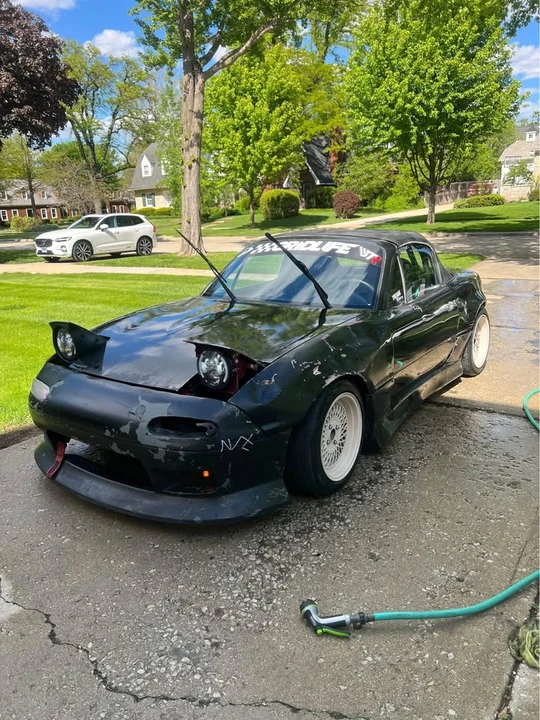 1991 Mazda NA MX-5 Miata - Image 2 of 14