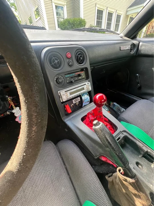 1991 Mazda NA MX-5 Miata - Image 12 of 14