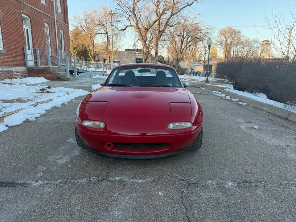 1991 Mazda NA MX-5 Miata - Image 2 of 13