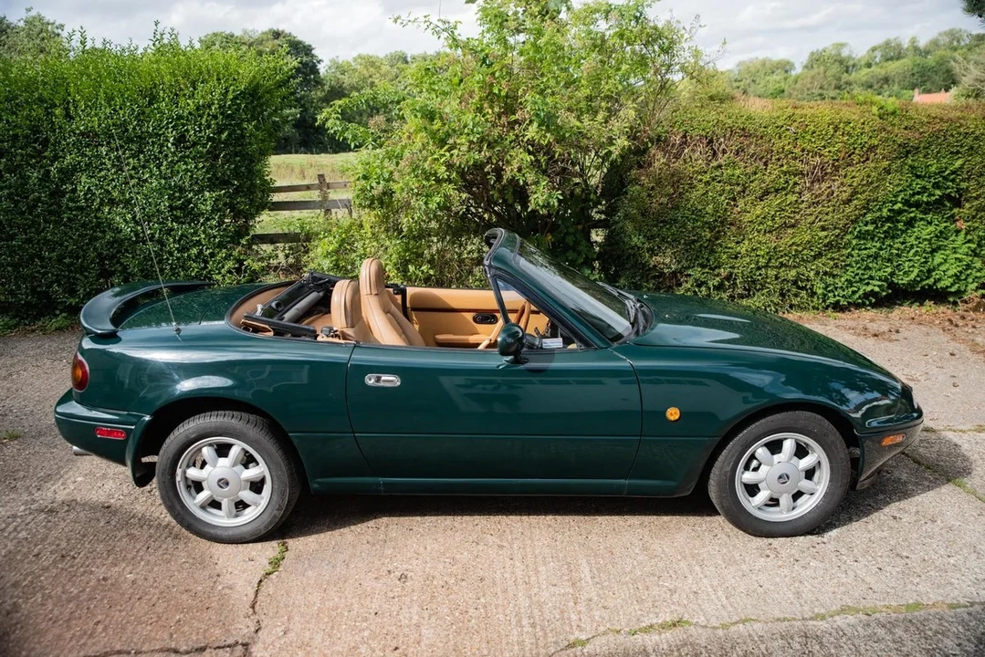 1991 Mazda NA MX-5 Miata - Image 16 of 30