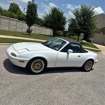 1991 Mazda MX-5 LS Convertible 2D