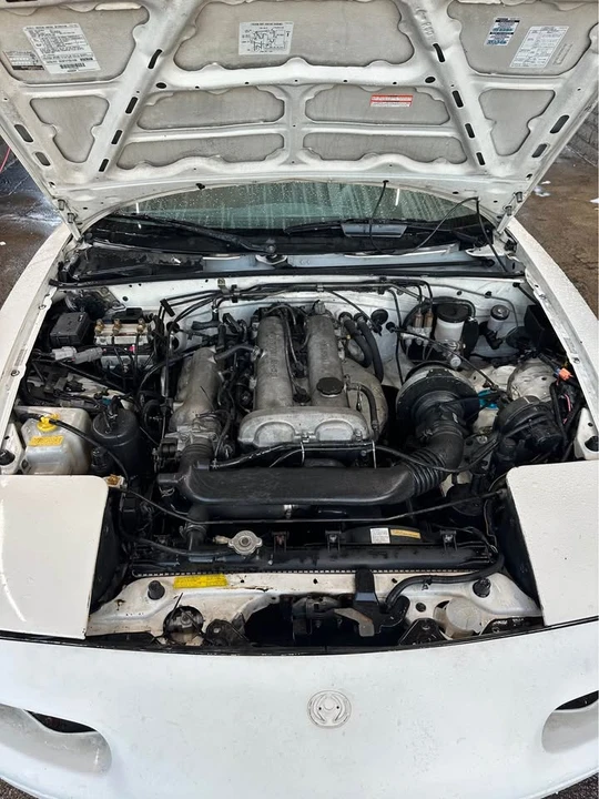 1991 Mazda NA MX-5 Miata - Image 7 of 10