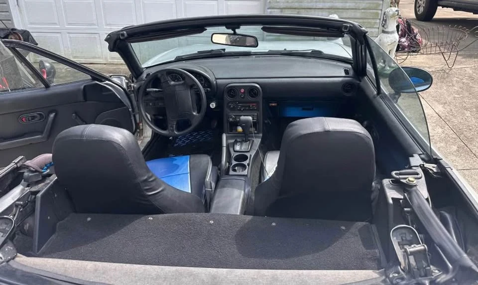 1991 Mazda NA MX-5 Miata - Image 6 of 8