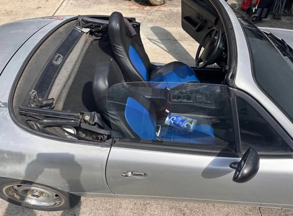 1991 Mazda NA MX-5 Miata - Image 4 of 8