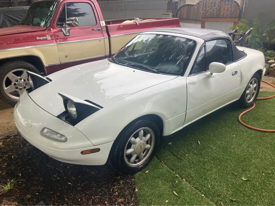 1991 Mazda NA MX-5 Miata - Image 2 of 9
