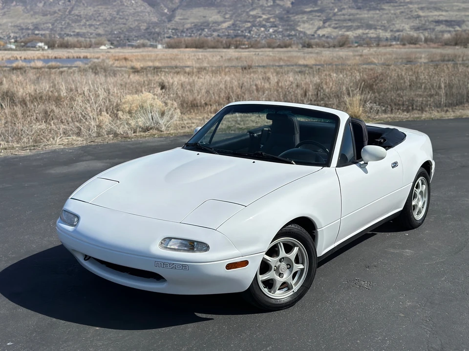 1991 Mazda NA MX-5 Miata - Image 8 of 31