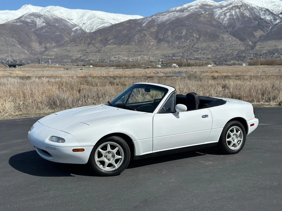 1991 Mazda NA MX-5 Miata - Image 9 of 31