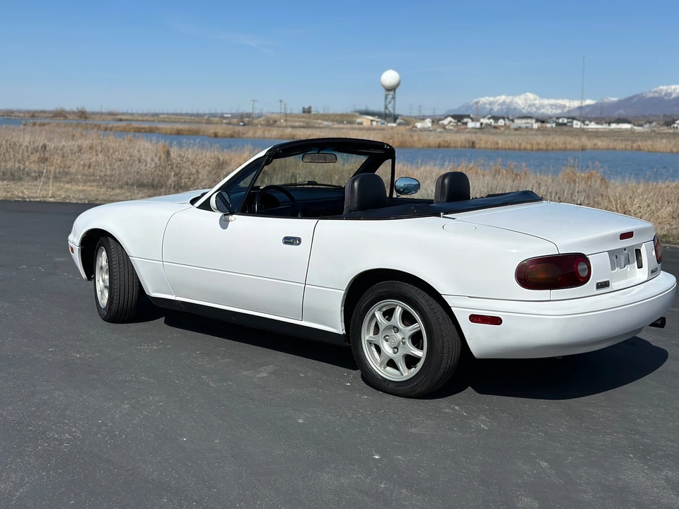 1991 Mazda NA MX-5 Miata - Image 13 of 31