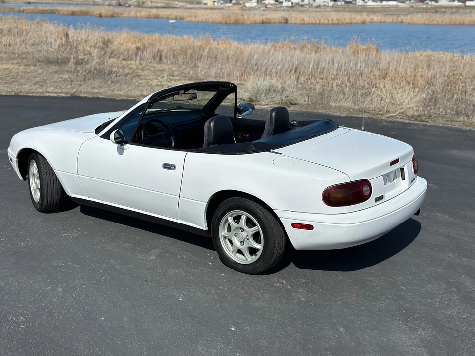 1991 Mazda NA MX-5 Miata - Image 14 of 31