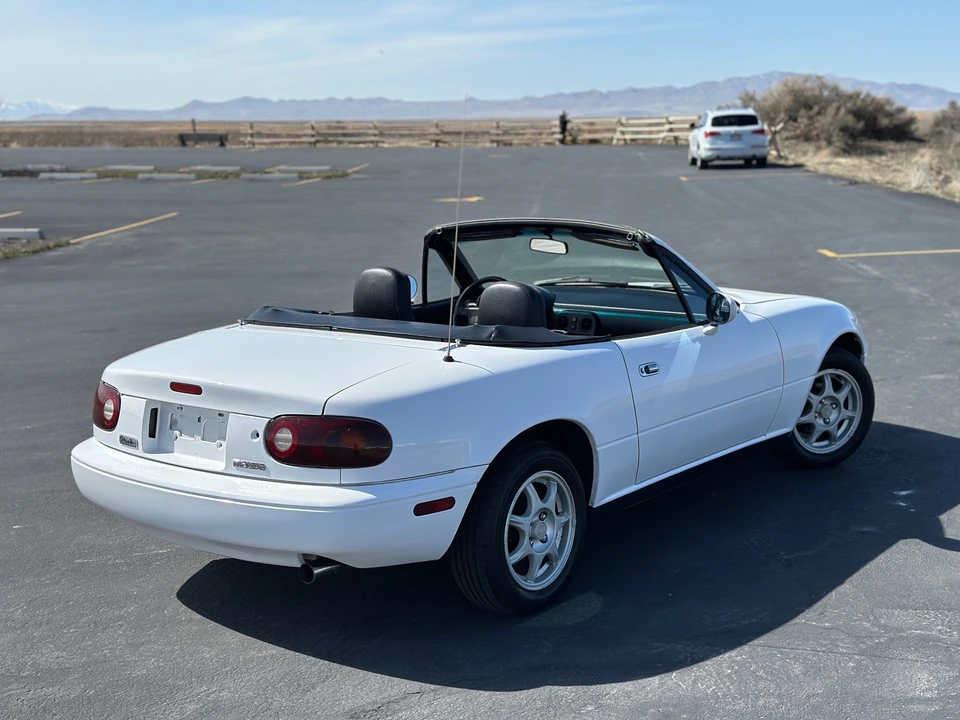 1991 Mazda NA MX-5 Miata - Image 17 of 31