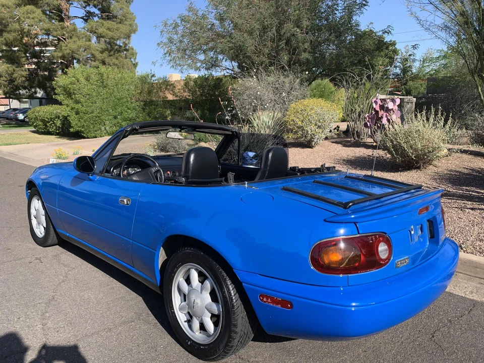 1991 Mazda NA MX-5 Miata - Image 8 of 31