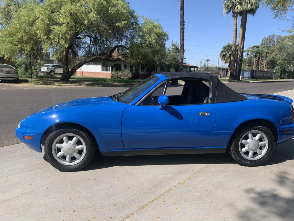 1991 Mazda NA MX-5 Miata - Image 11 of 31