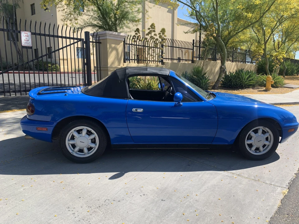 1991 Mazda NA MX-5 Miata - Image 23 of 31