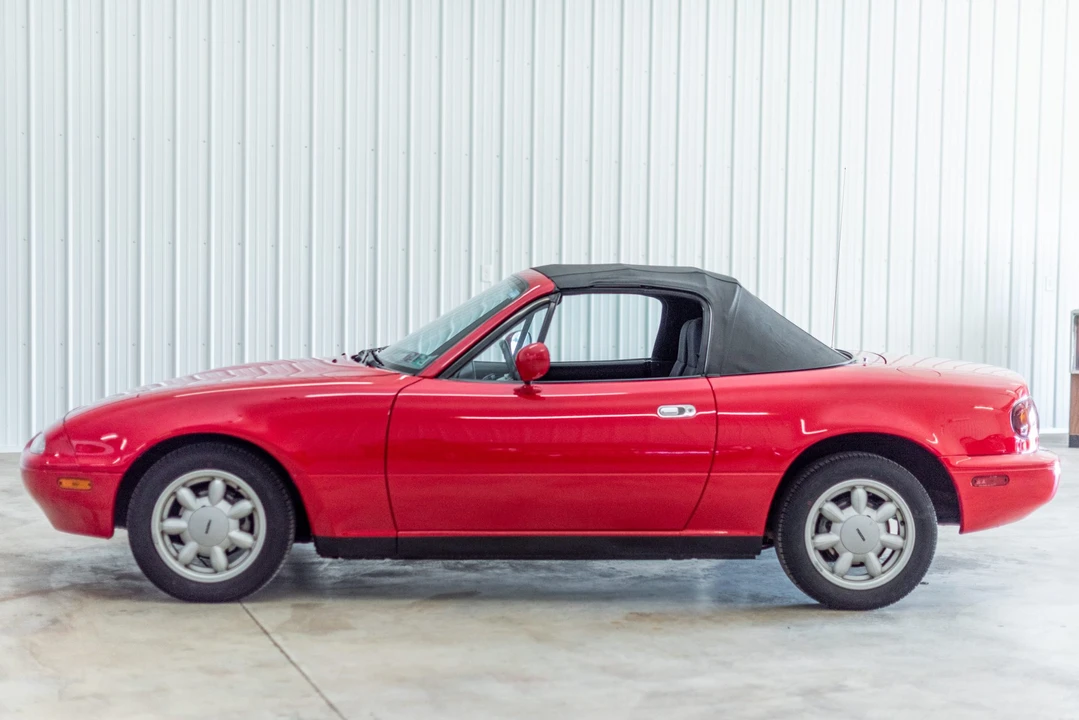 1991 Mazda NA MX-5 Miata - Image 5 of 31