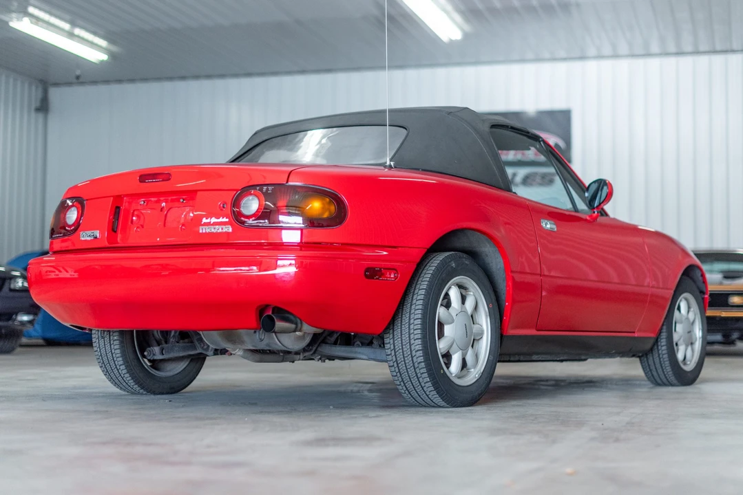 1991 Mazda NA MX-5 Miata - Image 12 of 31