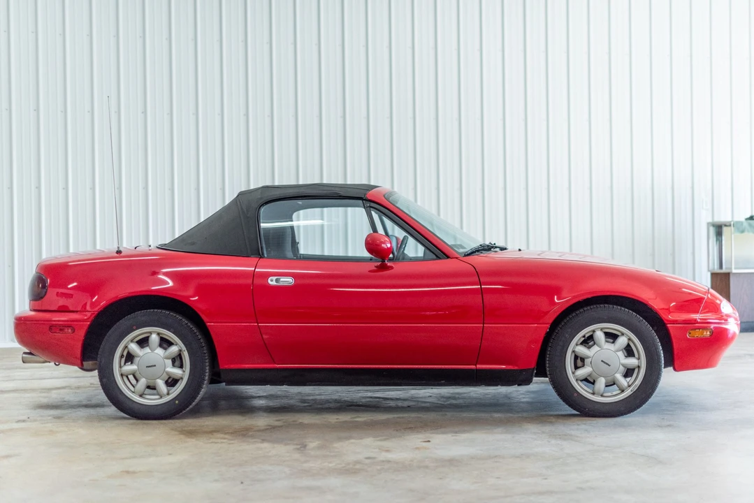 1991 Mazda NA MX-5 Miata - Image 13 of 31