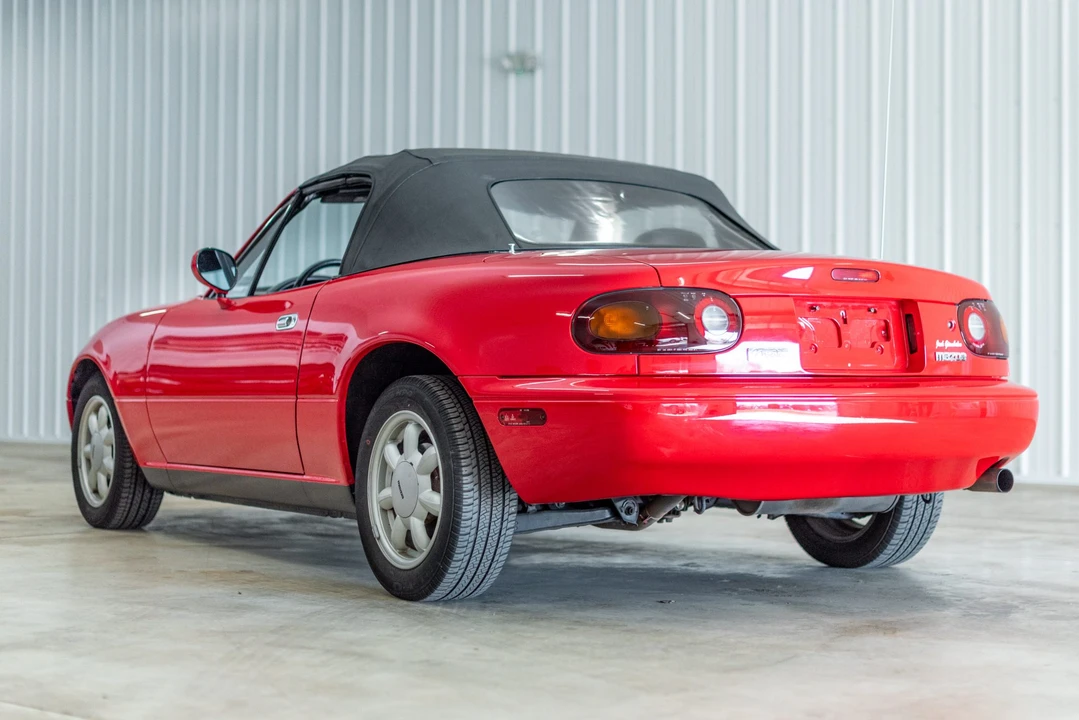 1991 Mazda NA MX-5 Miata - Image 7 of 31